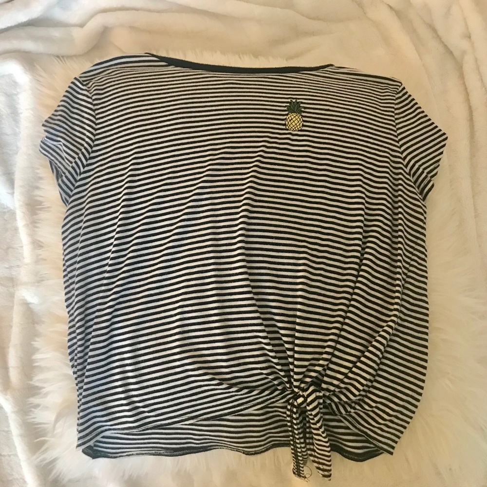 striped T-shirt with pineapple detail